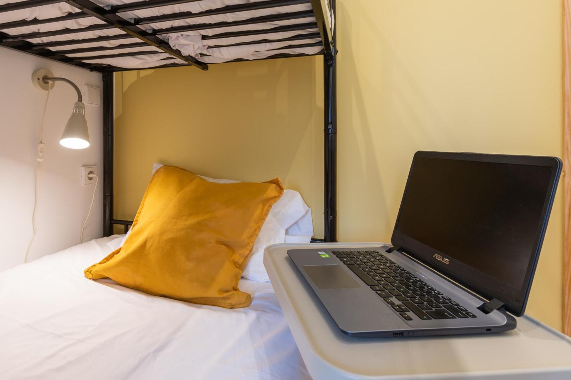 731 Costa Cabral Metro Residence OOporto Chambre photo